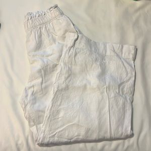 Abercrombie cropped linen pants